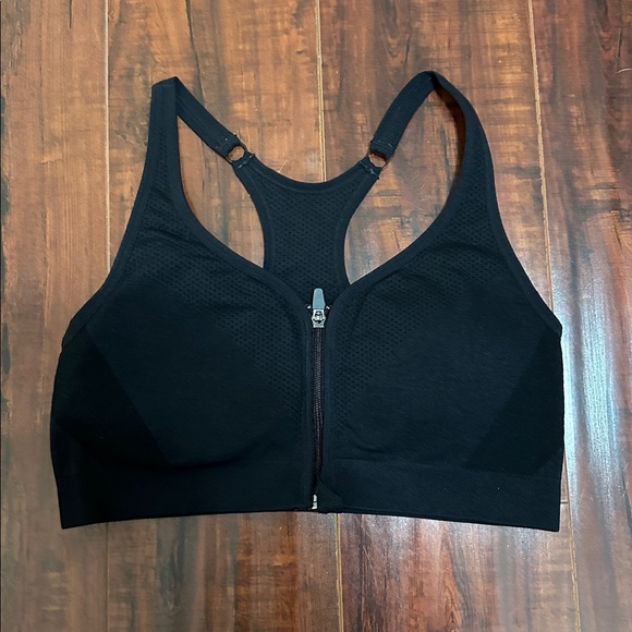 Xersion Black Medium Support Sports Bra - Picture 1 of 3